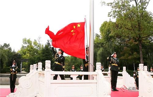 怎样拆洗空调打开过滤网游戏画面